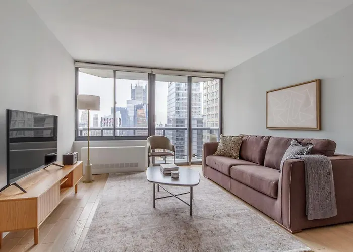 Midtown 2Br W Gym Doorman Nr Times Square Nyc-1400