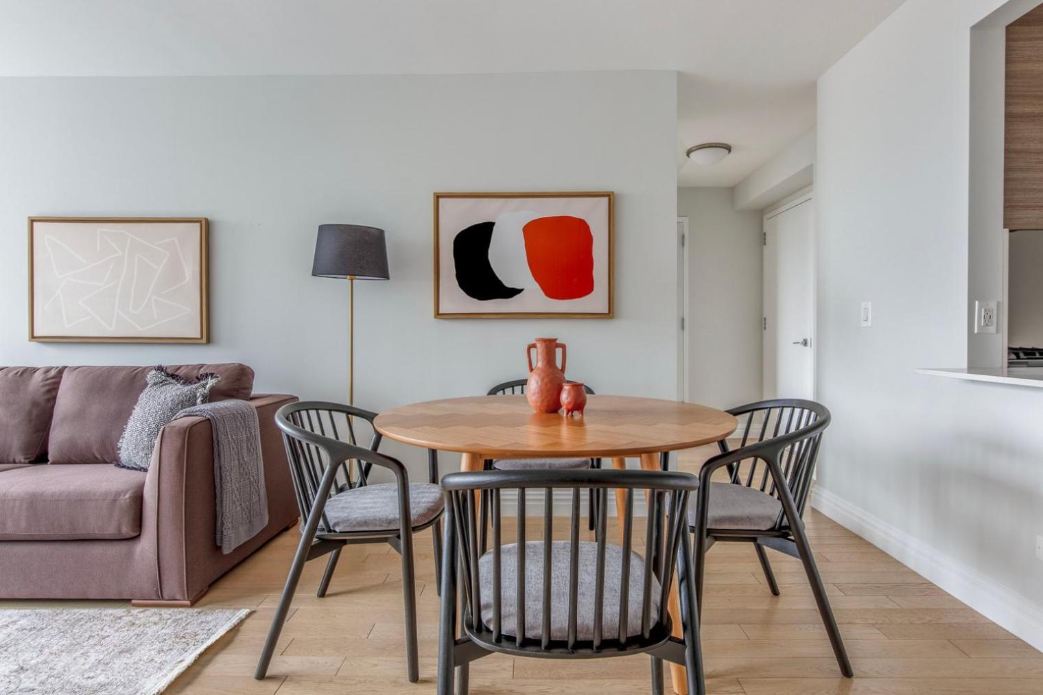 Midtown 2br W Gym Doorman Nr Times Square Nyc-1400 Apartment New York