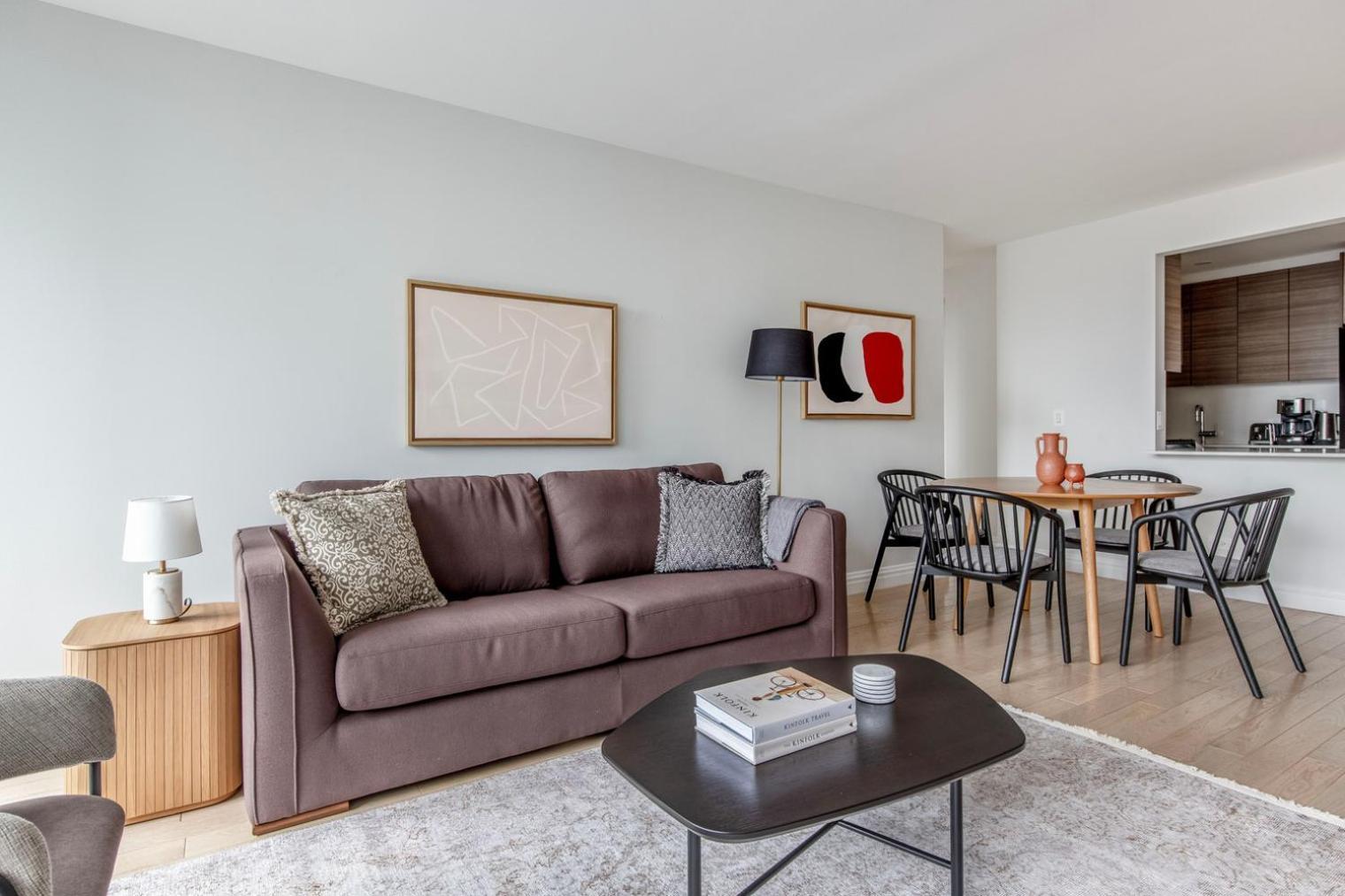 Midtown 2br W Gym Doorman Nr Times Square Nyc-1400 Apartment