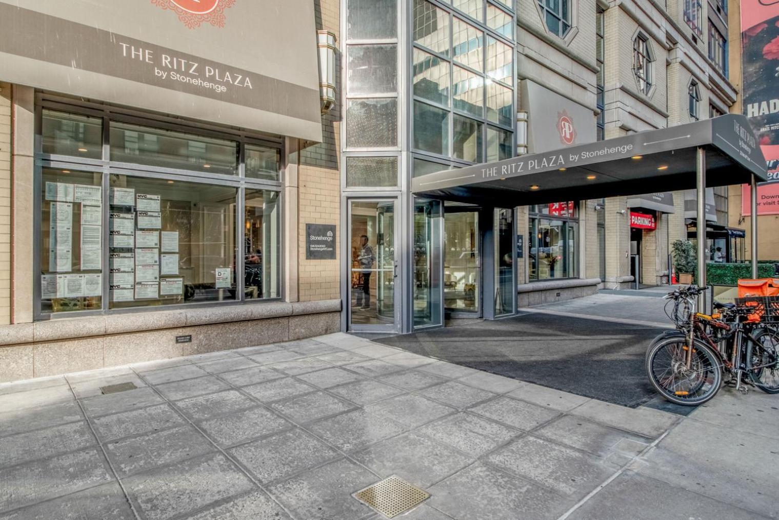 Apartment Midtown 2br W Gym Doorman Nr Times Square Nyc-1400